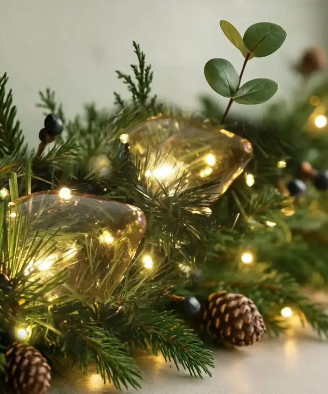 10 LED Connectable Large Pinecone String Light - Christmas & Decoration Lights