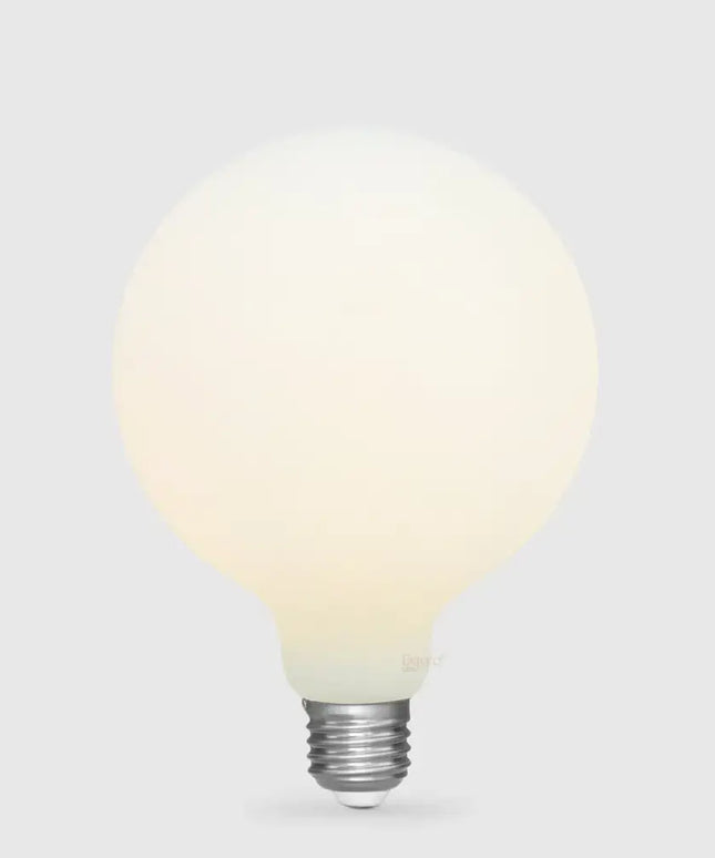 11W G125 LED Globe E27 Porcelain in Soft White