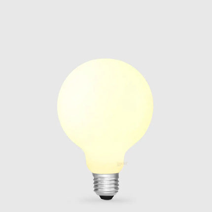8W 12-24 Volt AC/DC G95 LED Globe Opal E27 in Warm White