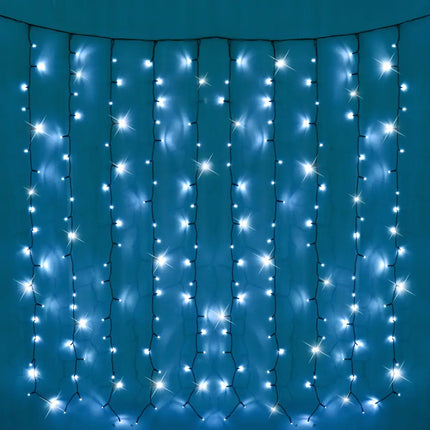 Battery operated 200 LED white string curtain light for decorative illumination