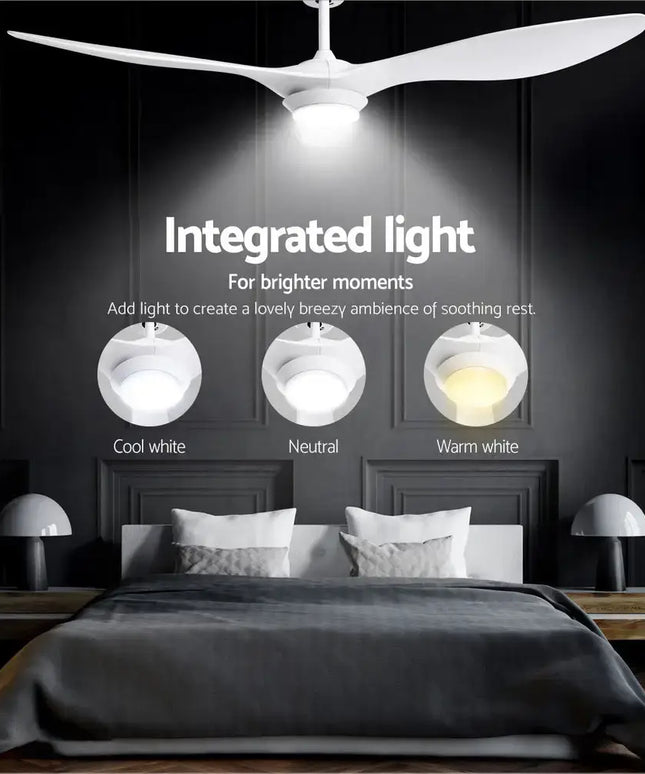 Remote-controlled ceiling fan with adjustable LED lighting in three colours