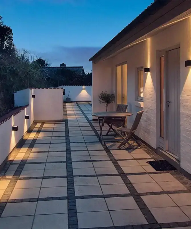 LED Wall Mounted Up and Down Porch Light_5